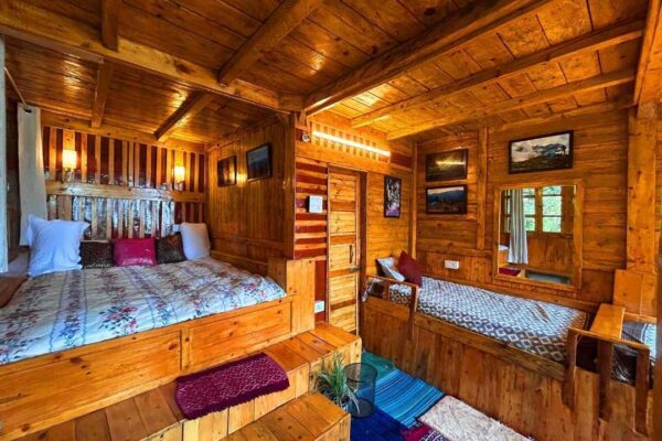 Lower glass house cottage bed