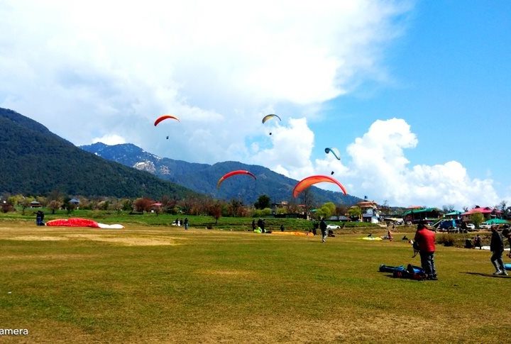 long paragliding session of paragliding in Bir Billing