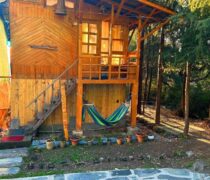 Glass house cottage in Bir
